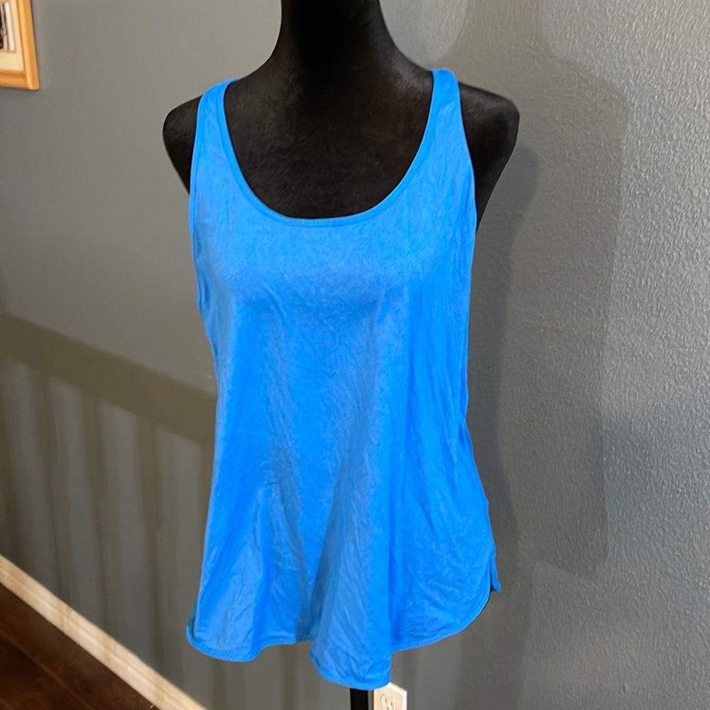 Lululemon blue tank top size 10
